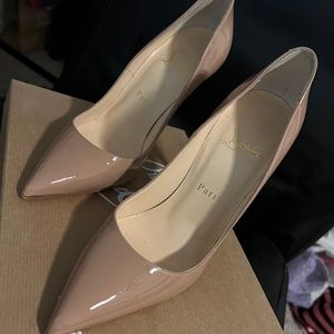 CHRISTIAN LOUBOUTIN SO KATE NUDE